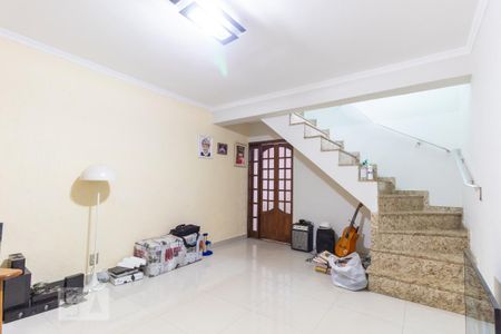 Casa para alugar com 3 quartos, 240m² em Jardim Popular, São Paulo