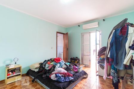 Casa para alugar com 240m², 3 quartos e 2 vagas Casa para alugar com 240m², 3 quartos e 2 vagasSuíte