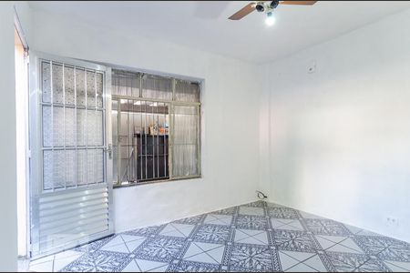 Sala de casa para alugar com 2 quartos, 70m² em São Judas, São Paulo