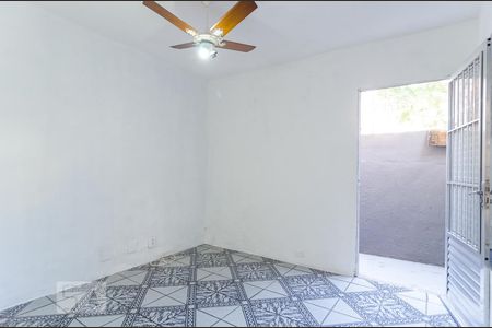 Sala de casa para alugar com 2 quartos, 70m² em São Judas, São Paulo