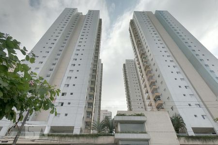 Apartamento para alugar com 94m², 2 quartos e 2 vagasFachada