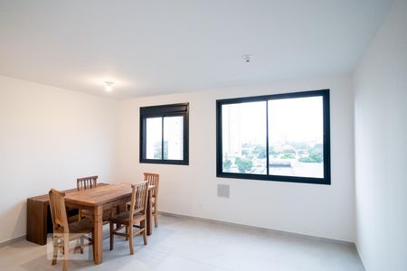 Sala / Cozinha de apartamento para alugar com 1 quarto, 34m² em Jurubatuba, São Paulo