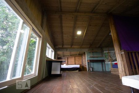 Casa para alugar com 80m², 1 quarto e 3 vagasQuarto