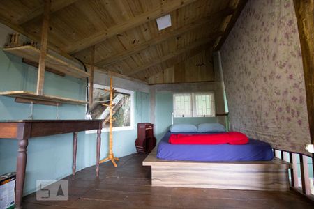 Quarto de casa para alugar com 1 quarto, 80m² em Rio Tavares, Florianópolis