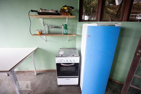Cozinha de casa para alugar com 1 quarto, 80m² em Rio Tavares, Florianópolis