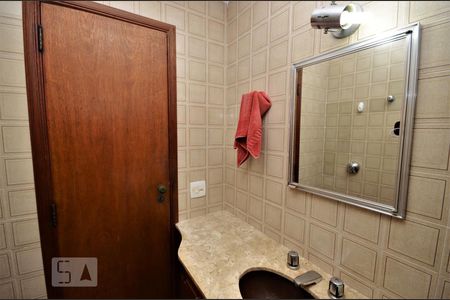 Apartamento à venda com 113m², 3 quartos e 1 vagaBanheiro da Suíte