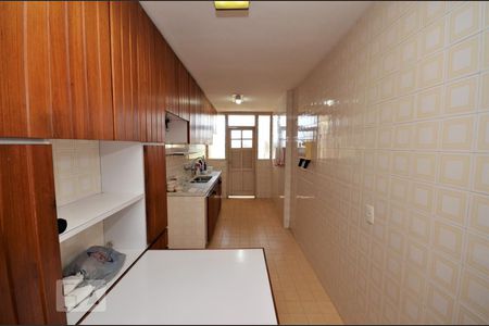 Apartamento à venda com 113m², 3 quartos e 1 vagaCozinha - Armários