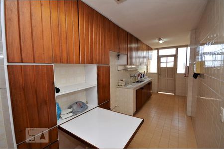 Apartamento à venda com 113m², 3 quartos e 1 vagaCozinha - Armários