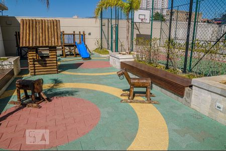 Apartamento à venda com 61m², 2 quartos e 1 vaga Apartamento à venda com 61m², 2 quartos e 1 vagaÁrea Comum - Playground
