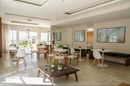 Apartamento à venda com 61m², 2 quartos e 1 vaga Apartamento à venda com 61m², 2 quartos e 1 vagaÁrea Comum - Salão de Festas