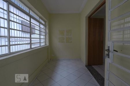 Sala /Entrada de casa para alugar com 3 quartos, 230m² em Vila Sônia, São Paulo
