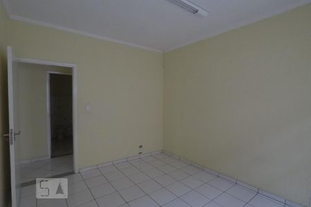 Quarto de casa para alugar com 3 quartos, 230m² em Vila Sônia, São Paulo