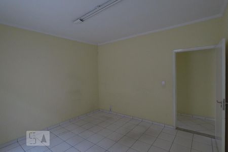 Quarto 2 de casa para alugar com 3 quartos, 230m² em Vila Sônia, São Paulo