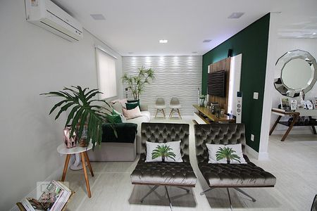 Sala de casa de condomínio à venda com 4 quartos, 175m² em Taboão, São Bernardo do Campo