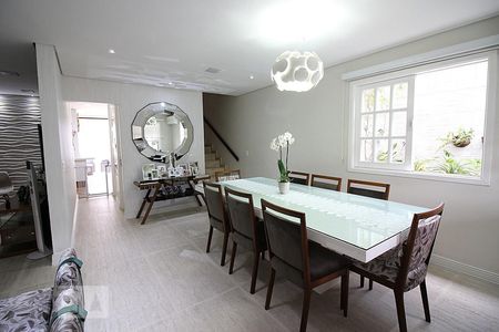 Sala de Jantar de casa de condomínio à venda com 4 quartos, 175m² em Taboão, São Bernardo do Campo