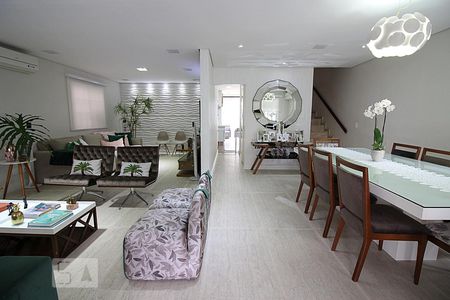 Sala de casa de condomínio à venda com 4 quartos, 175m² em Taboão, São Bernardo do Campo