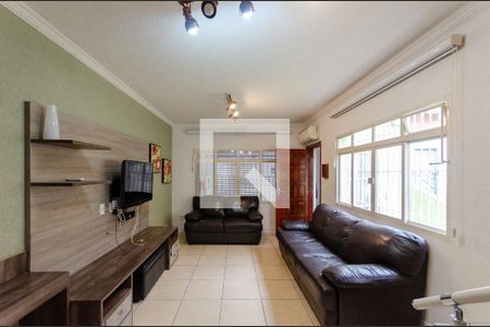Casa para alugar com 3 quartos, 270m² em Parque Monteiro Soares, São Paulo