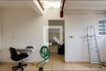 Área de Serviço de casa para alugar com 3 quartos, 270m² em Parque Monteiro Soares, São Paulo