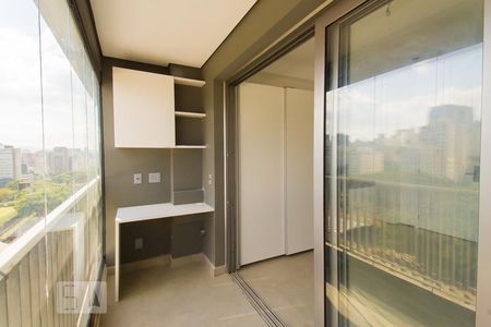 Varanda de kitnet/studio à venda com 1 quarto, 24m² em Liberdade, São Paulo