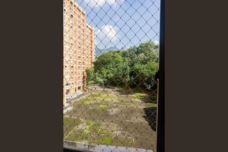 vista da janela da sala de apartamento para alugar com 1 quarto, 58m² em Andaraí, Rio de Janeiro