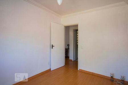 Quarto de apartamento à venda com 1 quarto, 44m² em Vila Jardim, Porto Alegre