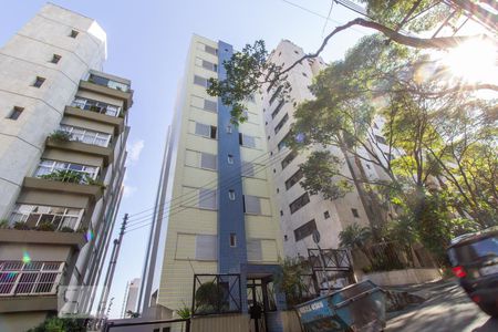 Apartamento para alugar com 60m², 2 quartos e 1 vagaFachada