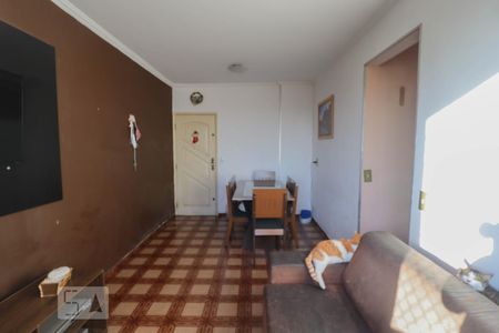 Sala de Apartamento com 3 quartos, 63m² Macedo