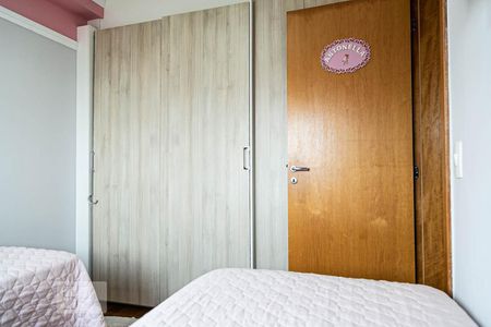 Apartamento à venda com 95m², 3 quartos e 3 vagasQuarto 2