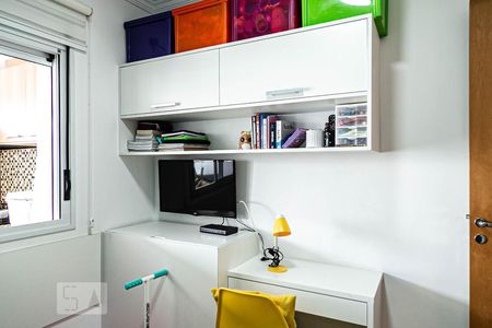 Apartamento à venda com 95m², 3 quartos e 3 vagasQuarto 3