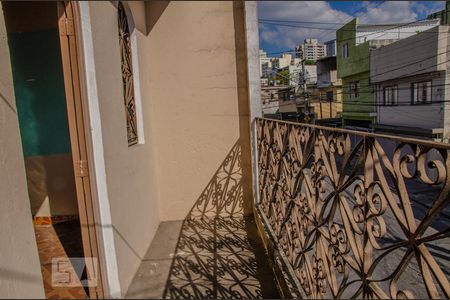 Sacada de casa à venda com 3 quartos, 300m² em Vila Amália (zona Norte), São Paulo