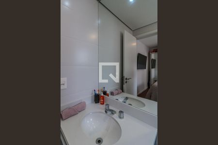 Apartamento para alugar com 65m², 2 quartos e 2 vagasBanheiro da Suíte