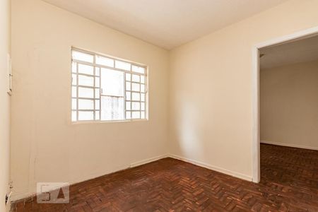 Sala  de casa para alugar com 1 quarto, 40m² em Jardim Belém, São Paulo