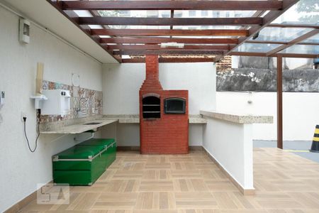 Apartamento para alugar com 50m², 2 quartos e 1 vaga Apartamento para alugar com 50m², 2 quartos e 1 vagaÁrea comum - Churrasqueira