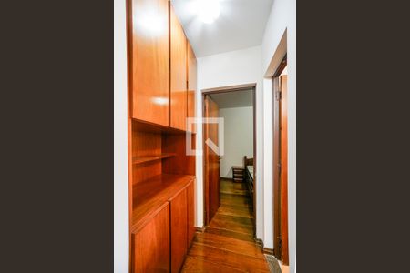 Hall do quarto de apartamento para alugar com 1 quarto, 57m² em Tatuapé, São Paulo