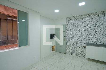 Sala de apartamento para alugar com 1 quarto, 38m² em São Francisco, Curitiba