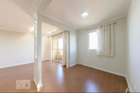 Sala de apartamento à venda com 2 quartos, 70m² em Bonfim, Campinas