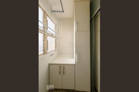 Apartamento à venda com 70m², 2 quartos e 2 vagas Apartamento à venda com 70m², 2 quartos e 2 vagasÁrea de Serviço