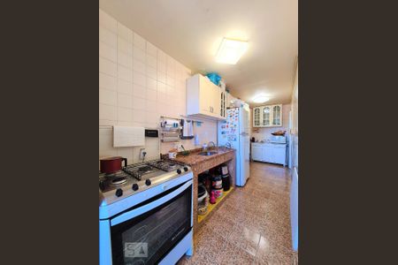 Apartamento à venda com 74m², 2 quartos e 1 vagaCozinha