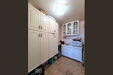 Apartamento à venda com 74m², 2 quartos e 1 vagaCozinha