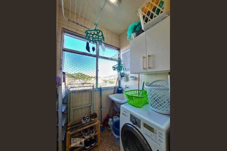 Apartamento à venda com 74m², 2 quartos e 1 vagaÁrea de Serviço