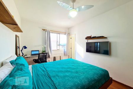 Apartamento à venda com 74m², 2 quartos e 1 vagaSuíte