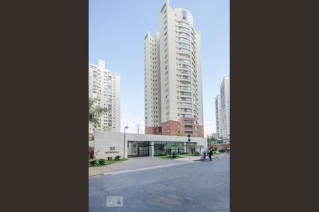 Apartamento para alugar com 104m², 2 quartos e 2 vagasFachada