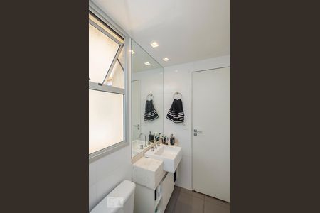 Apartamento para alugar com 104m², 2 quartos e 2 vagasBanheiro da Suíte 2