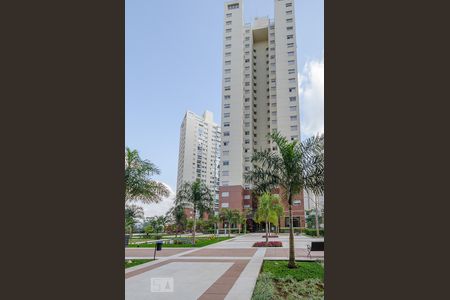 Apartamento para alugar com 104m², 2 quartos e 2 vagasFachada