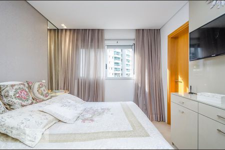 Apartamento para alugar com 104m², 2 quartos e 2 vagassuíte 1