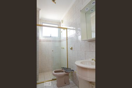 banheiro suíte 1 de apartamento para alugar com 3 quartos, 143m² em Jardim Vergueiro, Sorocaba