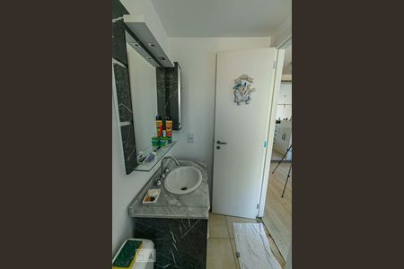 Apartamento à venda com 75m², 3 quartos e 1 vagaBanheiro da Suíte