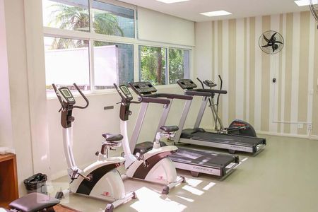 Apartamento à venda com 75m², 3 quartos e 1 vagaAcademia