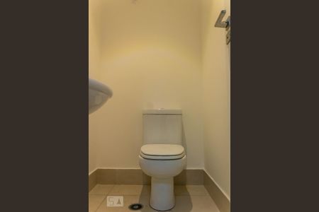 Banheiro de kitnet/studio à venda com 1 quarto, 41m² em Vila Gertrudes, São Paulo