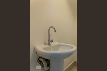 Banheiro de kitnet/studio à venda com 1 quarto, 41m² em Vila Gertrudes, São Paulo